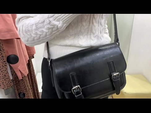 ❤️ Олон нийтийн мастурбация нь залуу гичий FeralBerry нь шодой нь тохируулагч өрөөнд ❤️❌ Порно видео манайд ️❤
